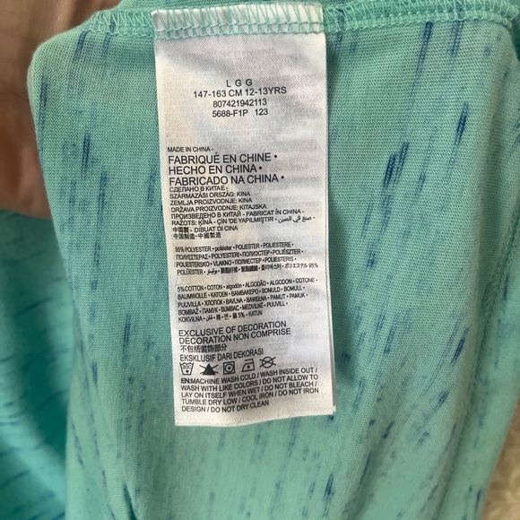 kids Hurley size large - Picture 2 of 4